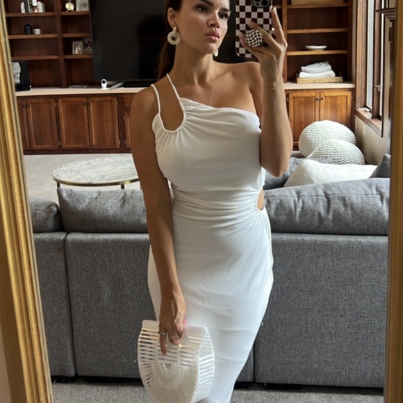 MISHA cutout midi dress - Picture 2 of 6